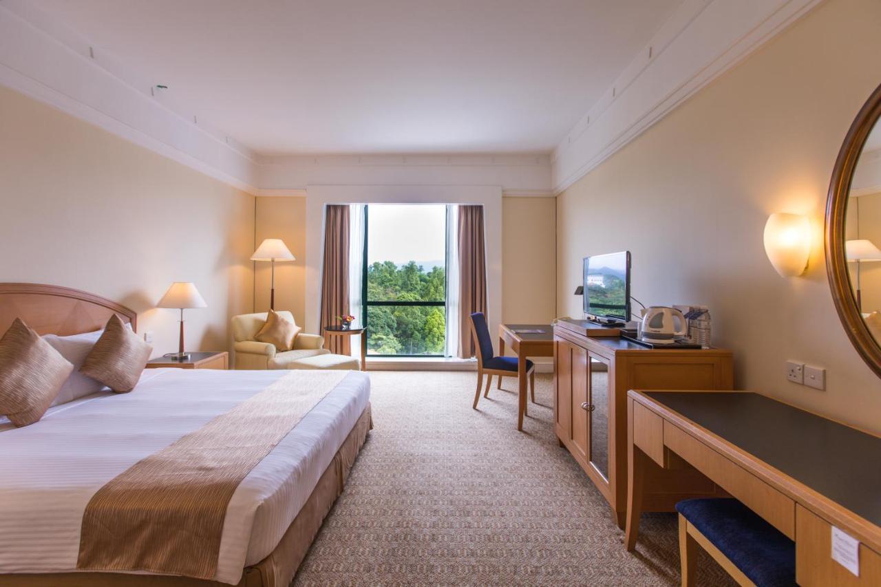 Royale Chulan Серембан Екстериор снимка Deluxe Room